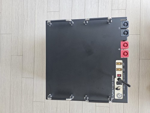 MD홍 파워뱅크 퀀텀파워 12V600AH판매합니다