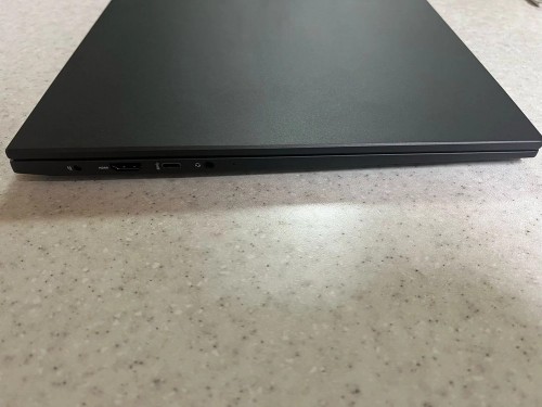 LG 울트라 PC 16UD70R-HA56K 노트북