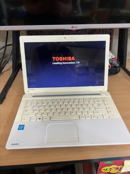 (무료배송)도시바 화이트 노트북 PC 가정&사무용