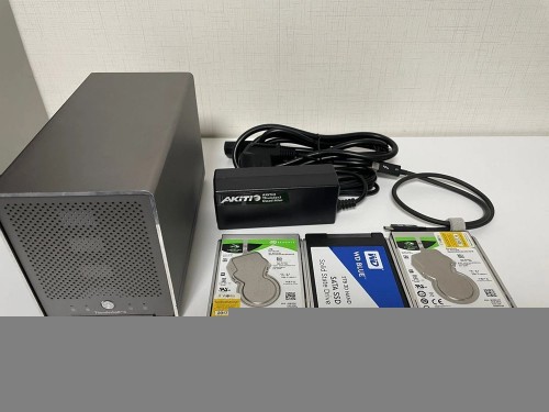 AKiTiO Thunder3 Quad mini 썬더볼트3 SSD 2TB 4TB 작업용 스토리지 (M4 맥미니 추천)