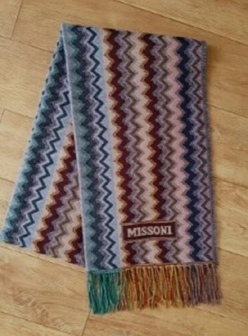 명품 미소니(MISSONI 정품)컬러풀한 색채감각이 뛰어난 아름다운 머플러 목도리 스카프