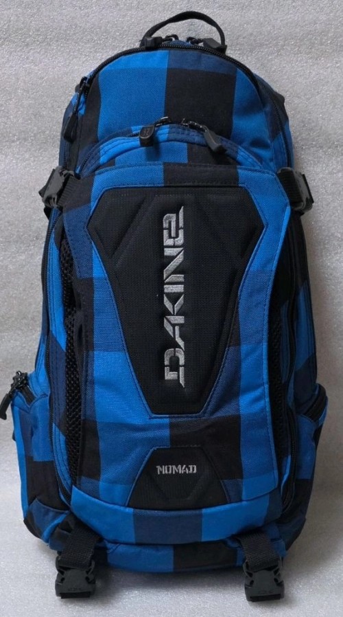 다카인 DAKINE 노마드 NOMAD 자전거/스노우보드 백팩 18L
