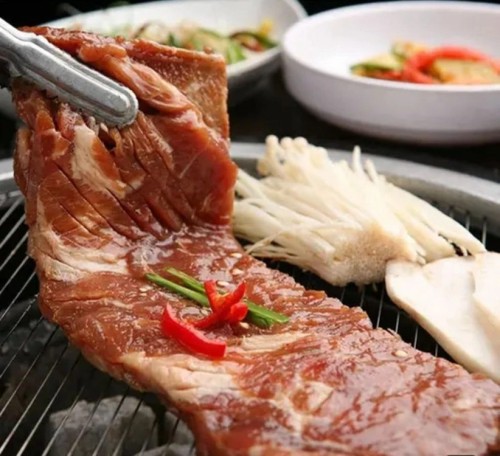미개봉. [우리집식탁 밥도둑] 뼈없는 칼집 돼지목살왕구이 600gx6팩