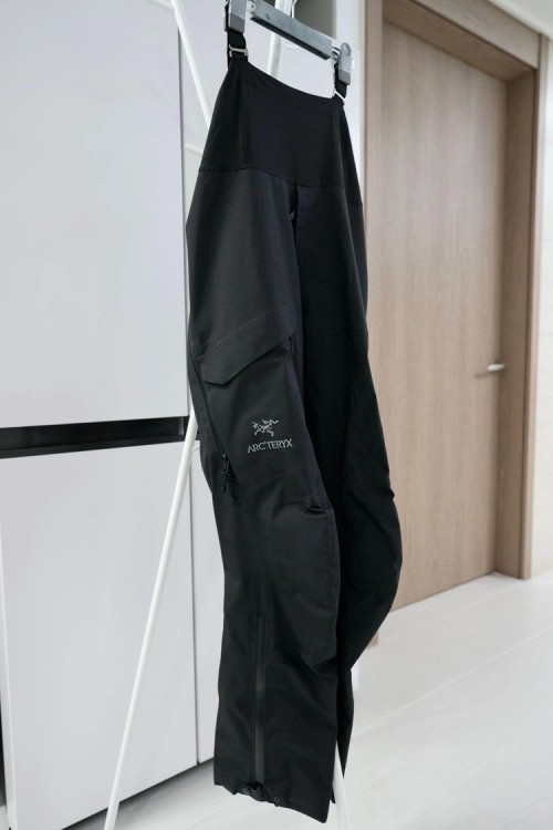 아크테릭스 알파 sv 빕 바지 s 사이즈 - arcteryx bib alpha sv 빙벽 등반 등산 백패킹 캠핑