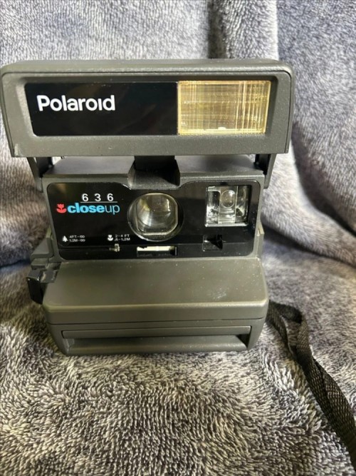 옛날 빈티지 폴라로이드 636 클로즈업 카메라 polaroid 636 closeup 인테리어 소품 팝니다
