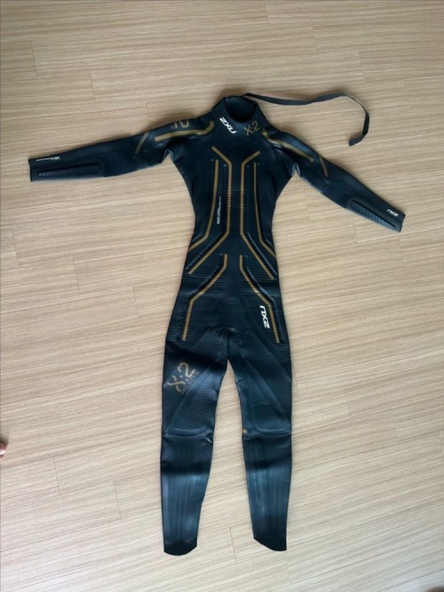 2XU 철인슈트 (전용가방포함) 여자xs