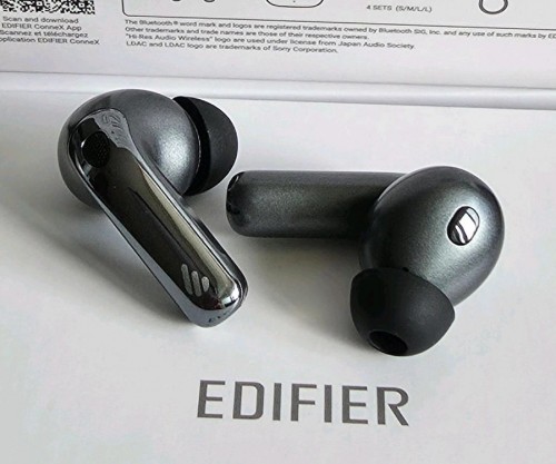 ANC 무선 블루투스 이어폰 에디파이어 EvoBuds Pro(편의점택포4.5)