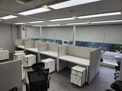 [신품]사무용책상 화이트 강남전시장 사무용가구