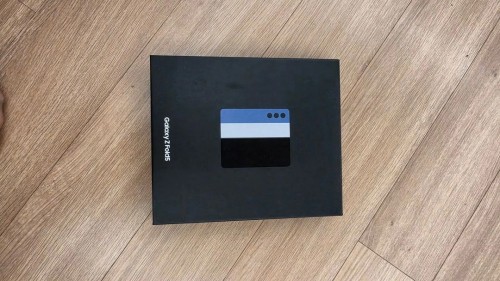 폴더블 스마트폰 512GB