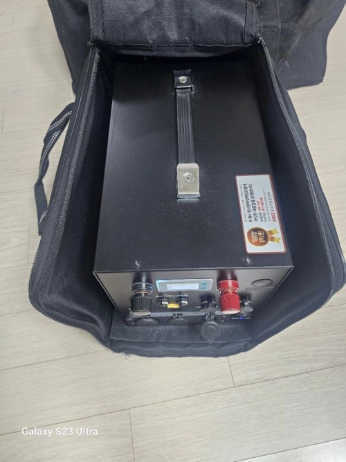 파워뱅크 200A . 5000W 인버터 .에어컨 일괄 판매합니다