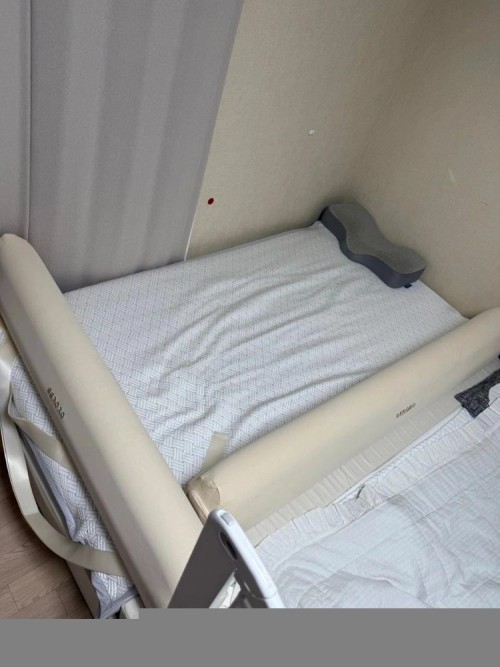 베로로 휴대용침대가드 팝니다
