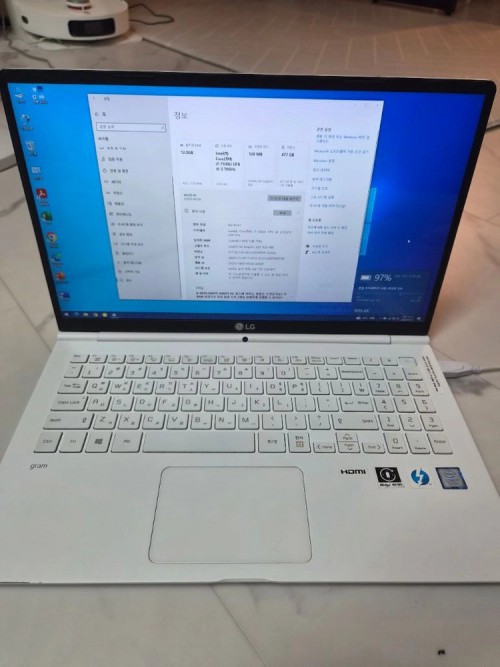 대용량 LG그램 노트북(15.6인치, i7 12램 512SSD)