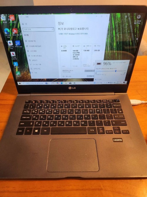 14인치 LG그램 노트북(i5 8램 256SSD)