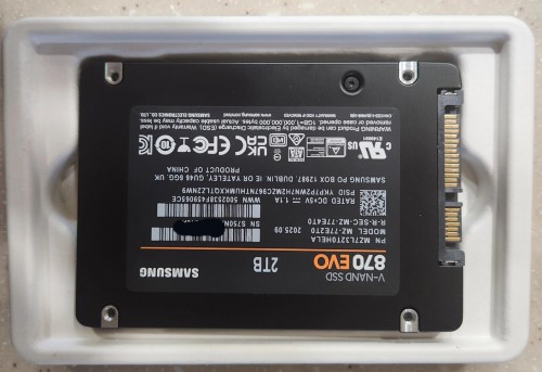 NVMe SSD 2TB
