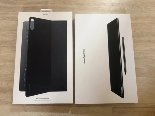 갤럭시 탭 S11 울트라 256GB + 정퓸 키보드 일괄 판매